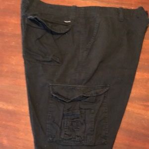 Men’s cargo shorts size 38 color navy.Banana split